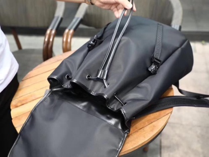 ヴェルサーチ「Versace」メデューサ バックパック