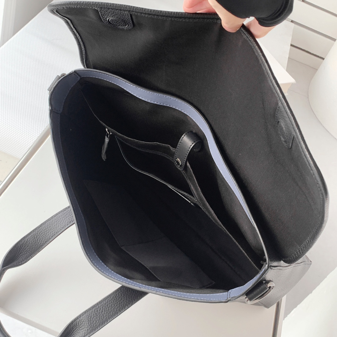 コーチ「Coach」メンズフルレザー ビジネスバッグ