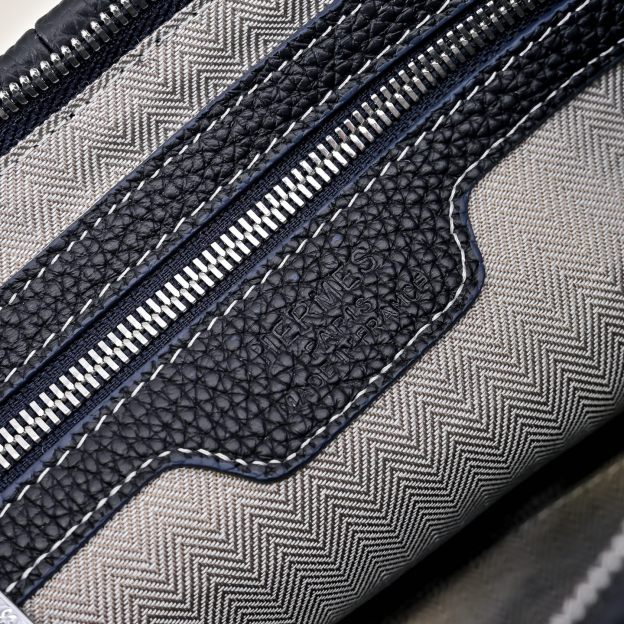 エルメス「Hermès」メンズ ジップ レザー クラッチバッグ