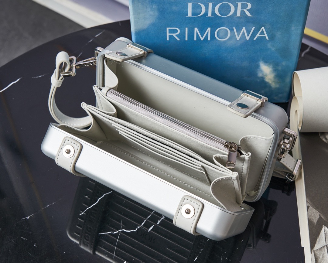 「コラボモデル」DIOR & RIMOWA ミニトランク バッグ