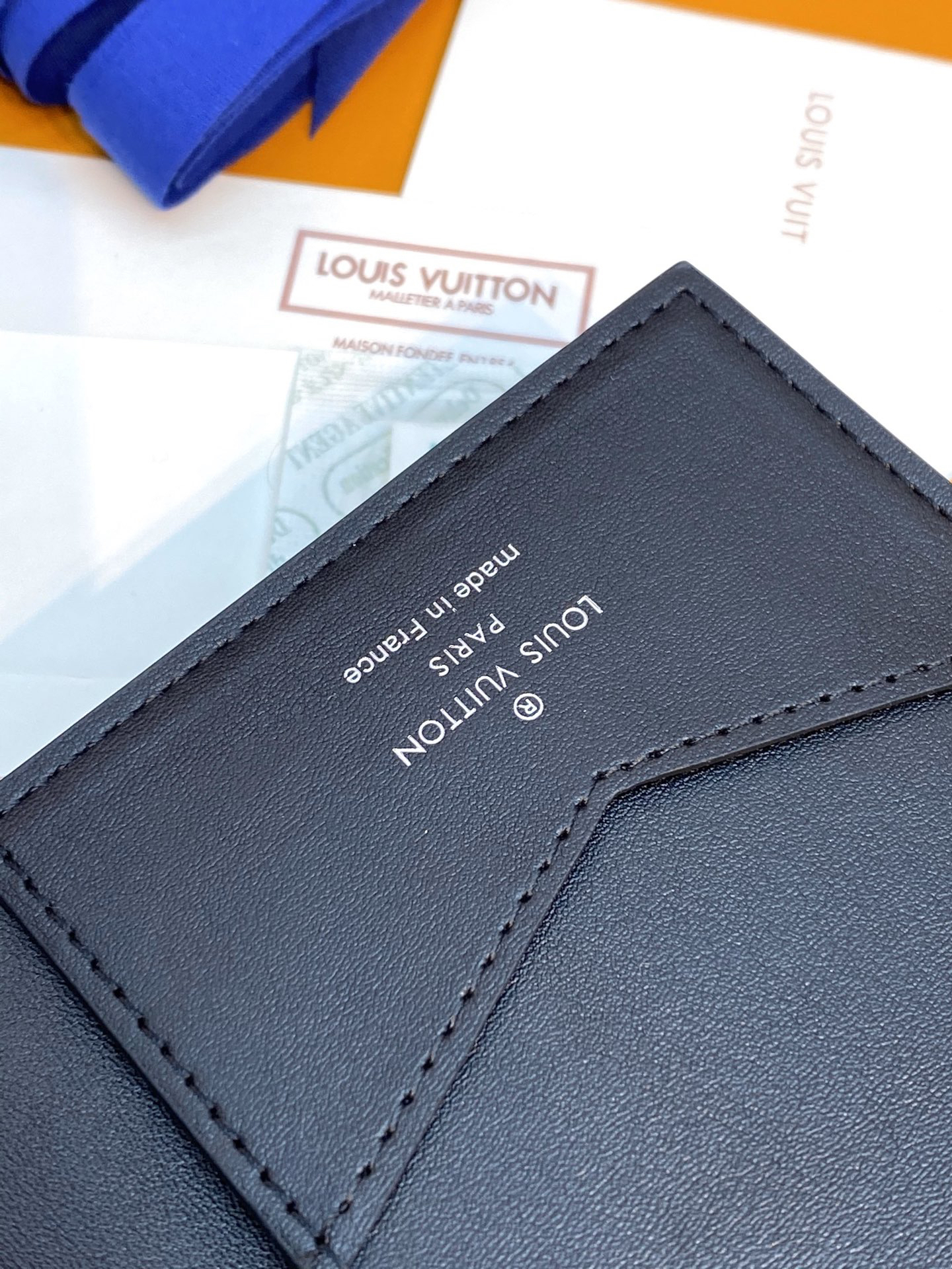 ルイ・ヴィトン「Louis Vuitton」パスポートカバー クーヴェルテュール･パスポール NM