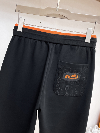 エルメス「Hermès」ロゴ リラックススーツ