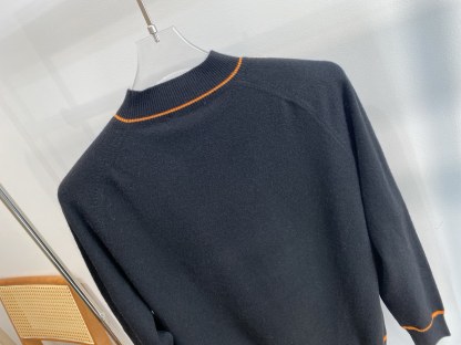 エルメス「Hermès」ニットプルオーバー