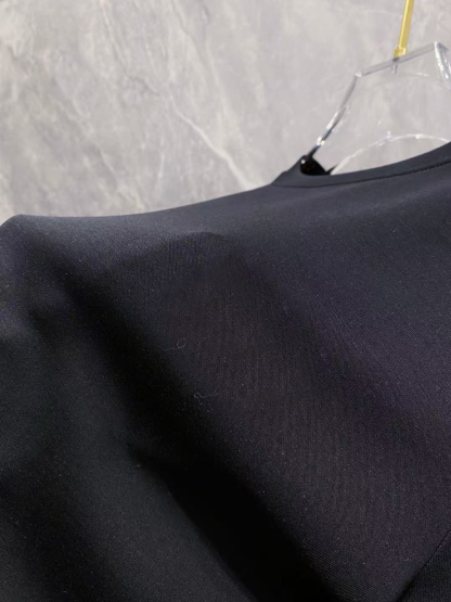 エルメス「Hermès」刺繍Tシャツ