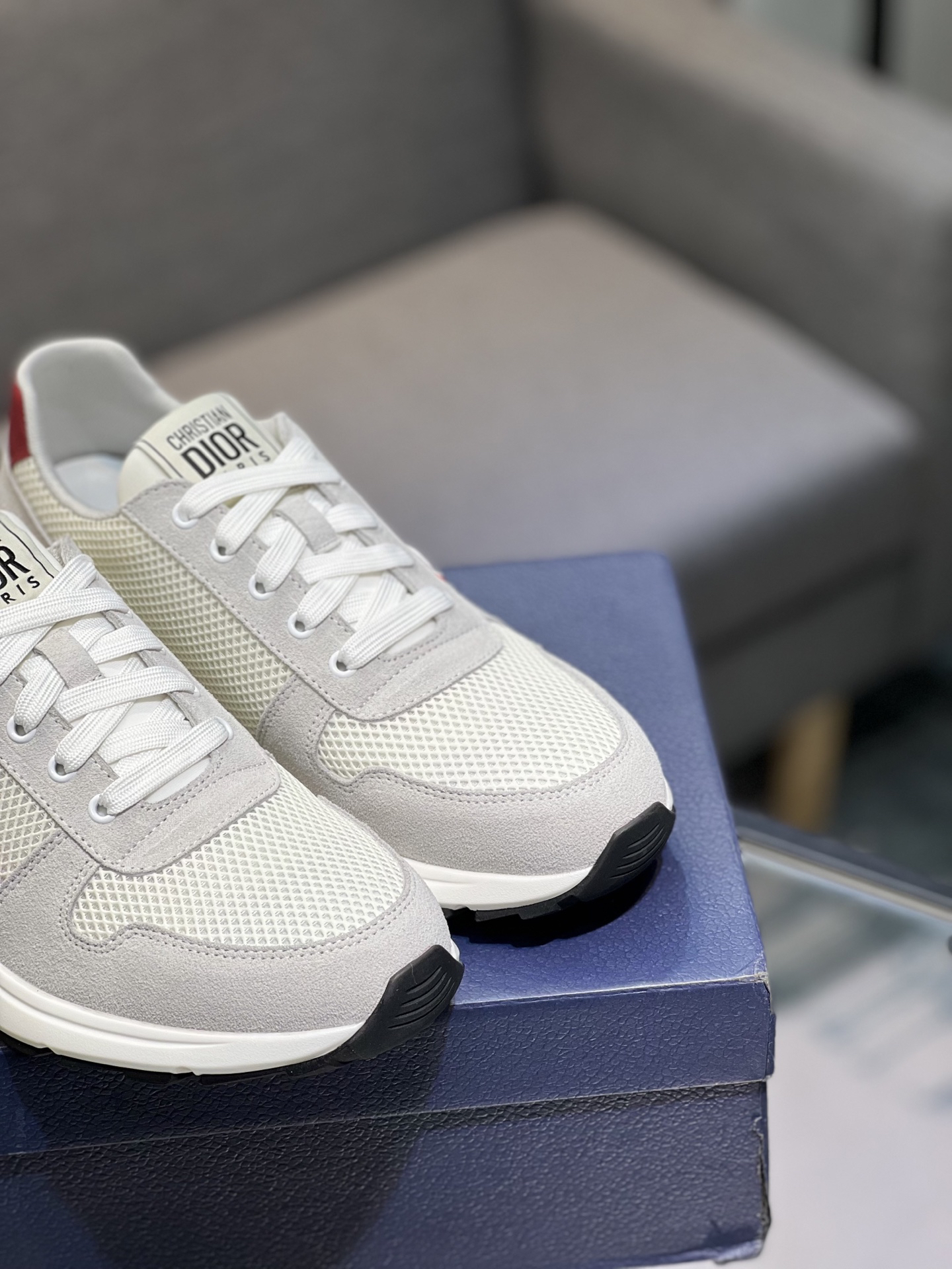 ディオール「Dior」メンズ ヒット メッシュ＆レザー スニーカー