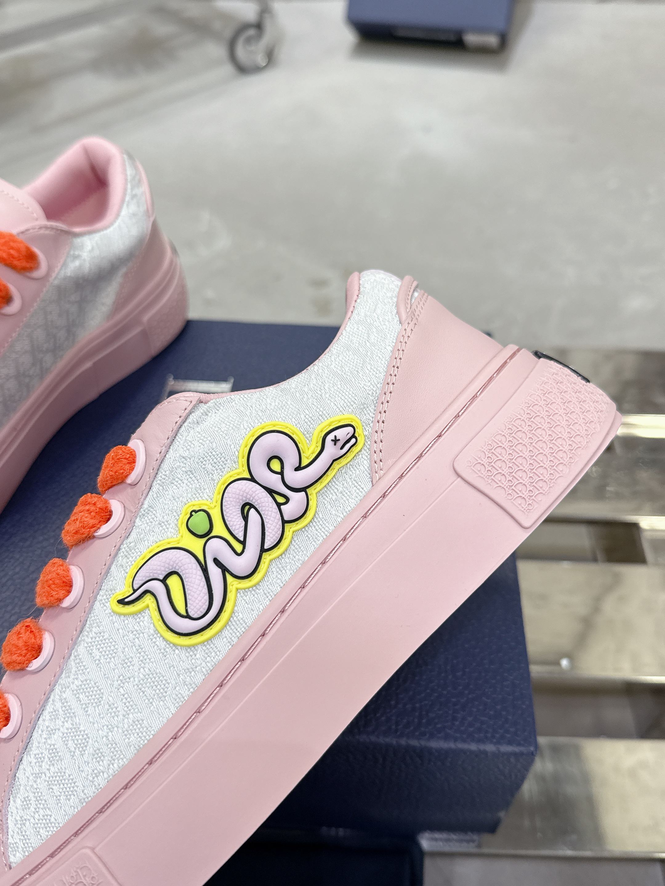 ディオール「Dior」B33 スネークイヤー カップル スニーカー 限定モデル