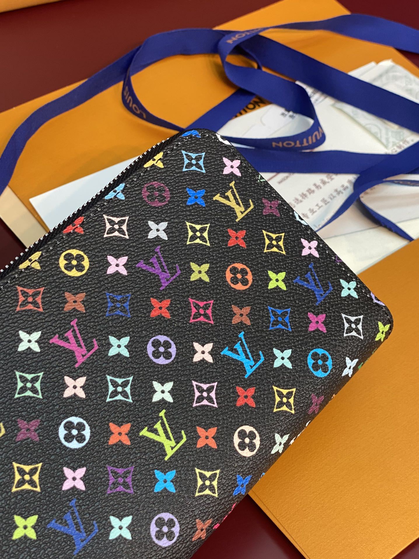 ルイ・ヴィトン「Louis Vuitton」LV × TM ジッピー･ウォレット