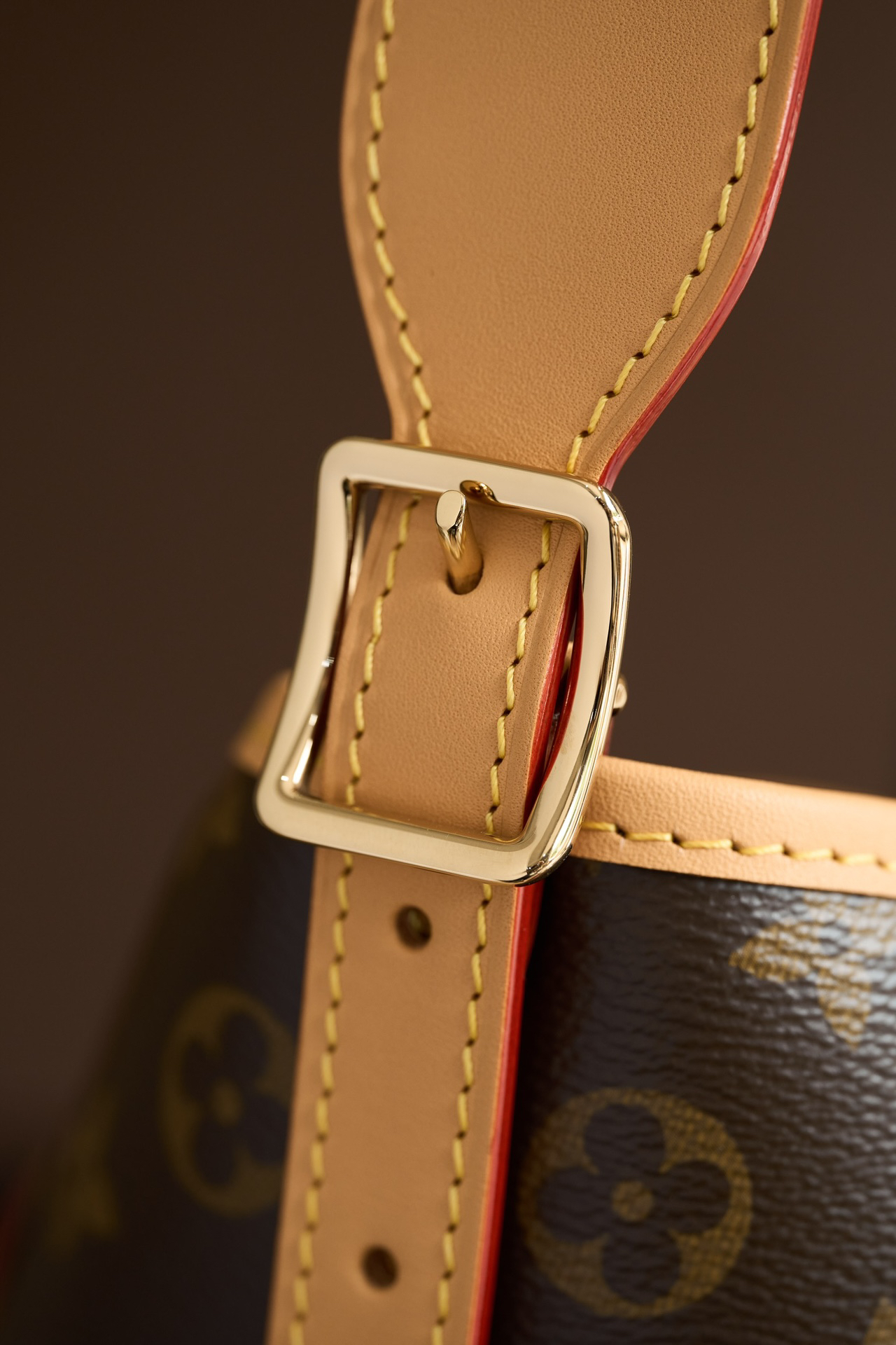 ルイ・ヴィトン「Louis Vuitton」 CARRYALL MM ハンドバッグ