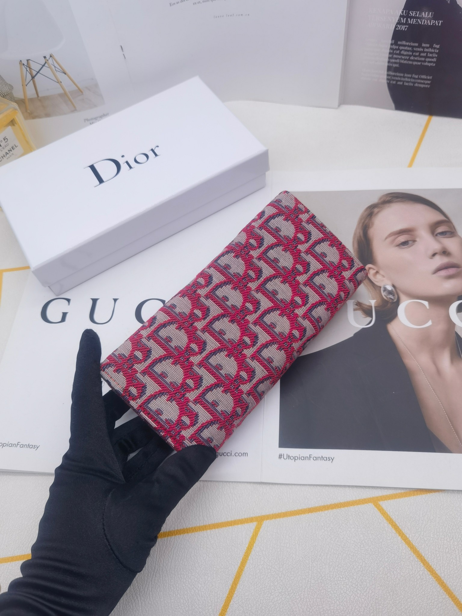 ディオール「Dior」Montaigne ロングウォレット-ISETAN PRESTIGE CURATED