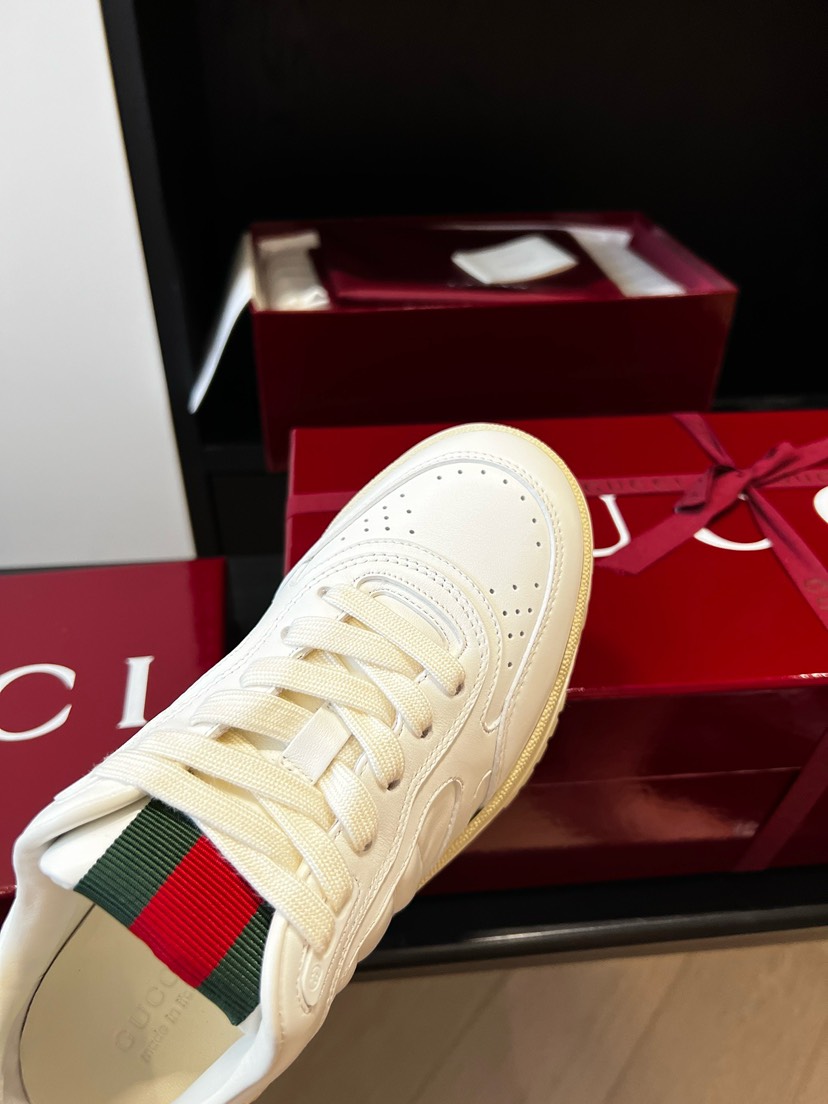 グッチ「Gucci」グッチ バスケットスタイル スニーカー / レザースニーカー