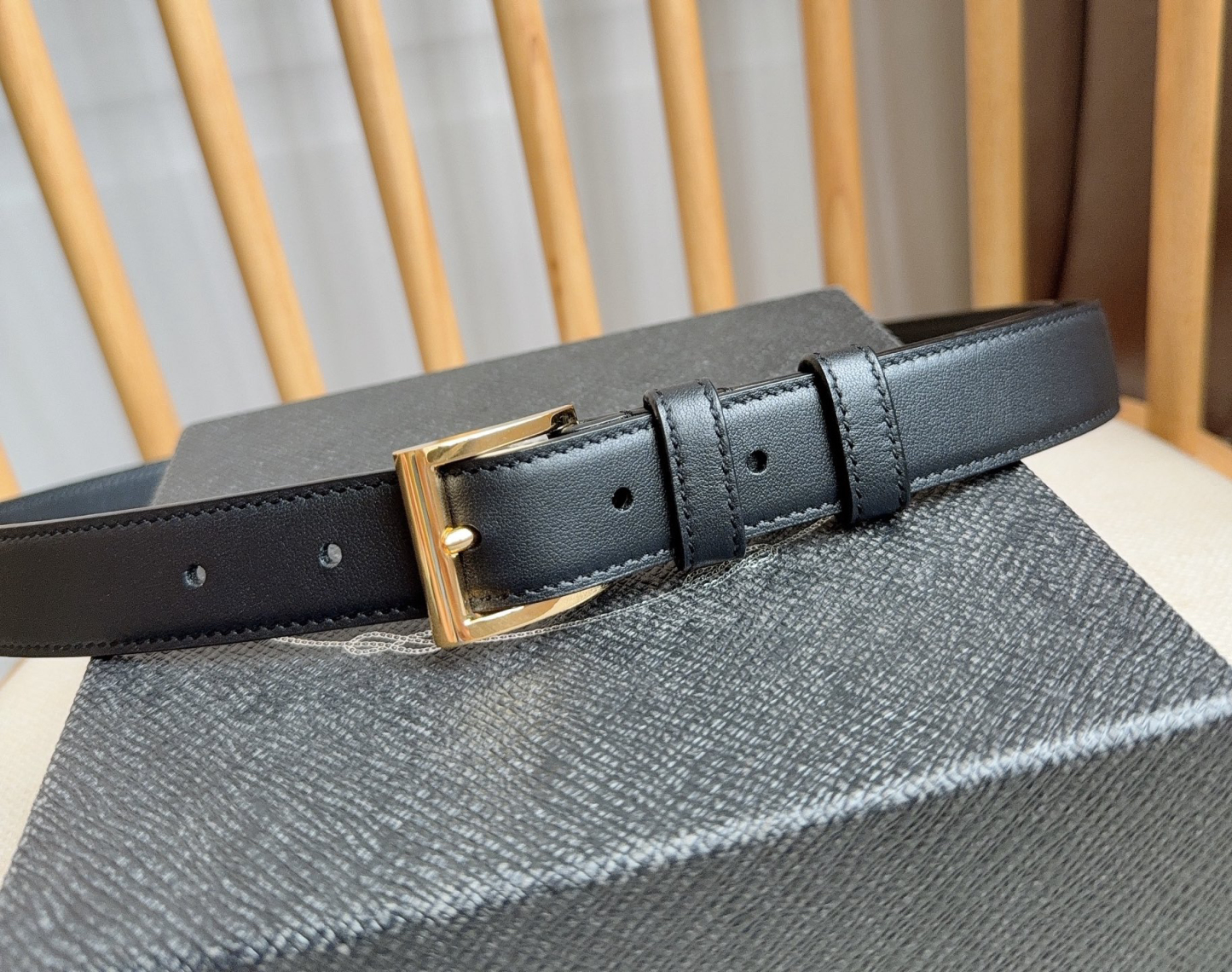 プラダ「Prada」プレミアム トゴレザーベルト / ハイエンドウエストベルト