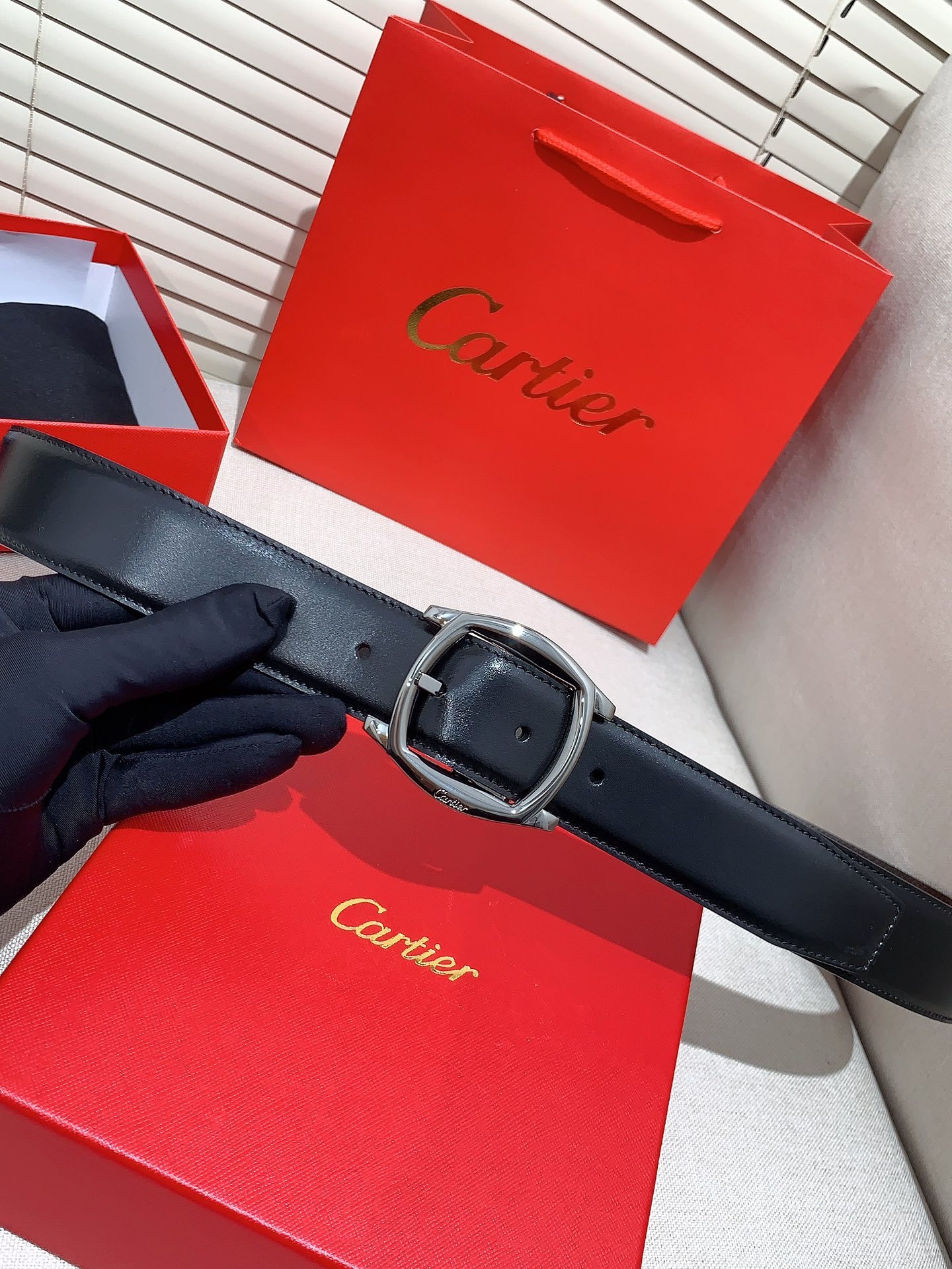 カルティエ「Cartier」サントス バックル ベルト