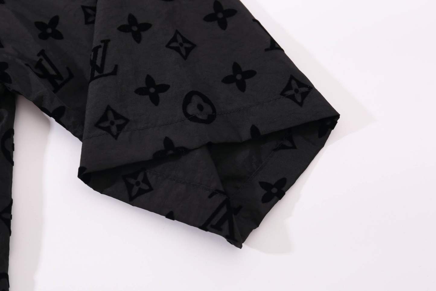 ルイ・ヴィトン「Louis Vuitton」ルイ・ヴィトン モノグラム・フロッキー シャツ / ロングスリーブシャツ