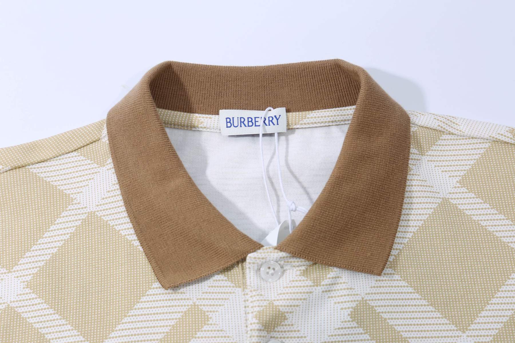 バーバリー「Burberry」バーバリー チェック ショートスリーブシャツ / ポロシャツ