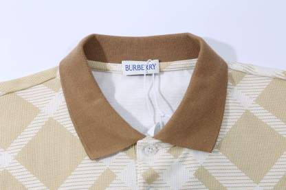 バーバリー「Burberry」バーバリー チェック ショートスリーブシャツ / ポロシャツ