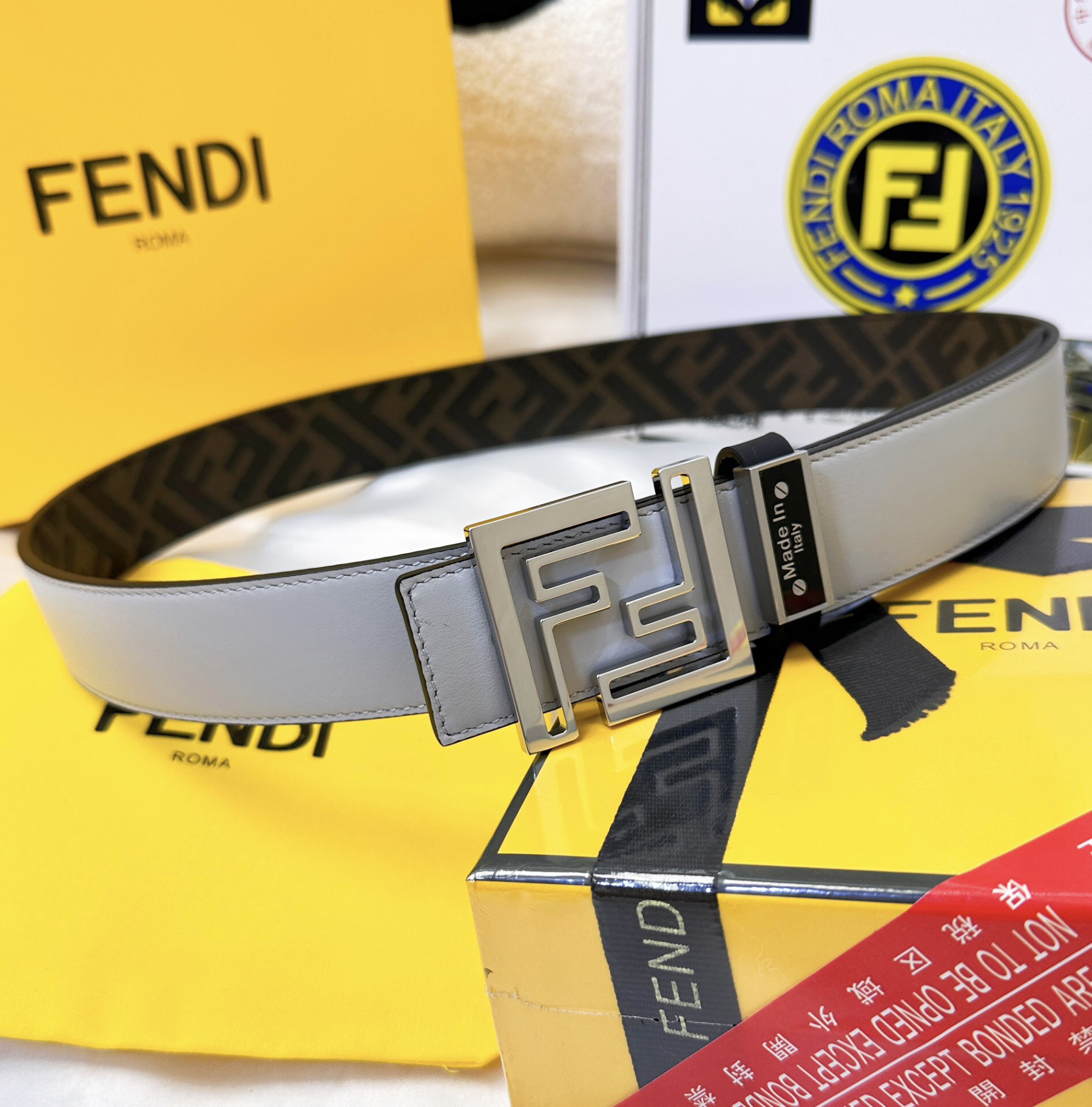 フェンディ「Fendi」FFベルト - リバーシブル フックベルト
