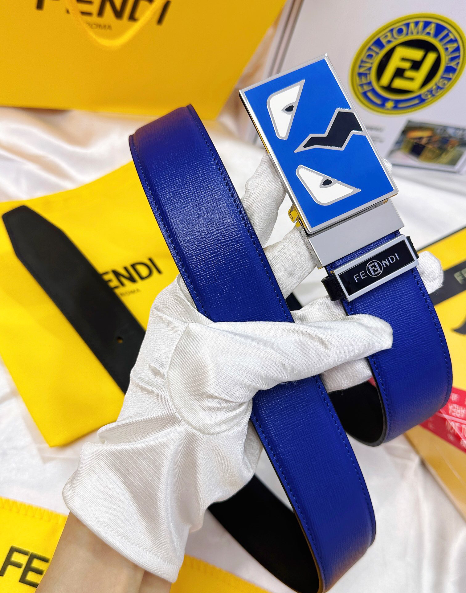 フェンディ「Fendi」リトルモンスター ベルト - リバーシブル フックベルト