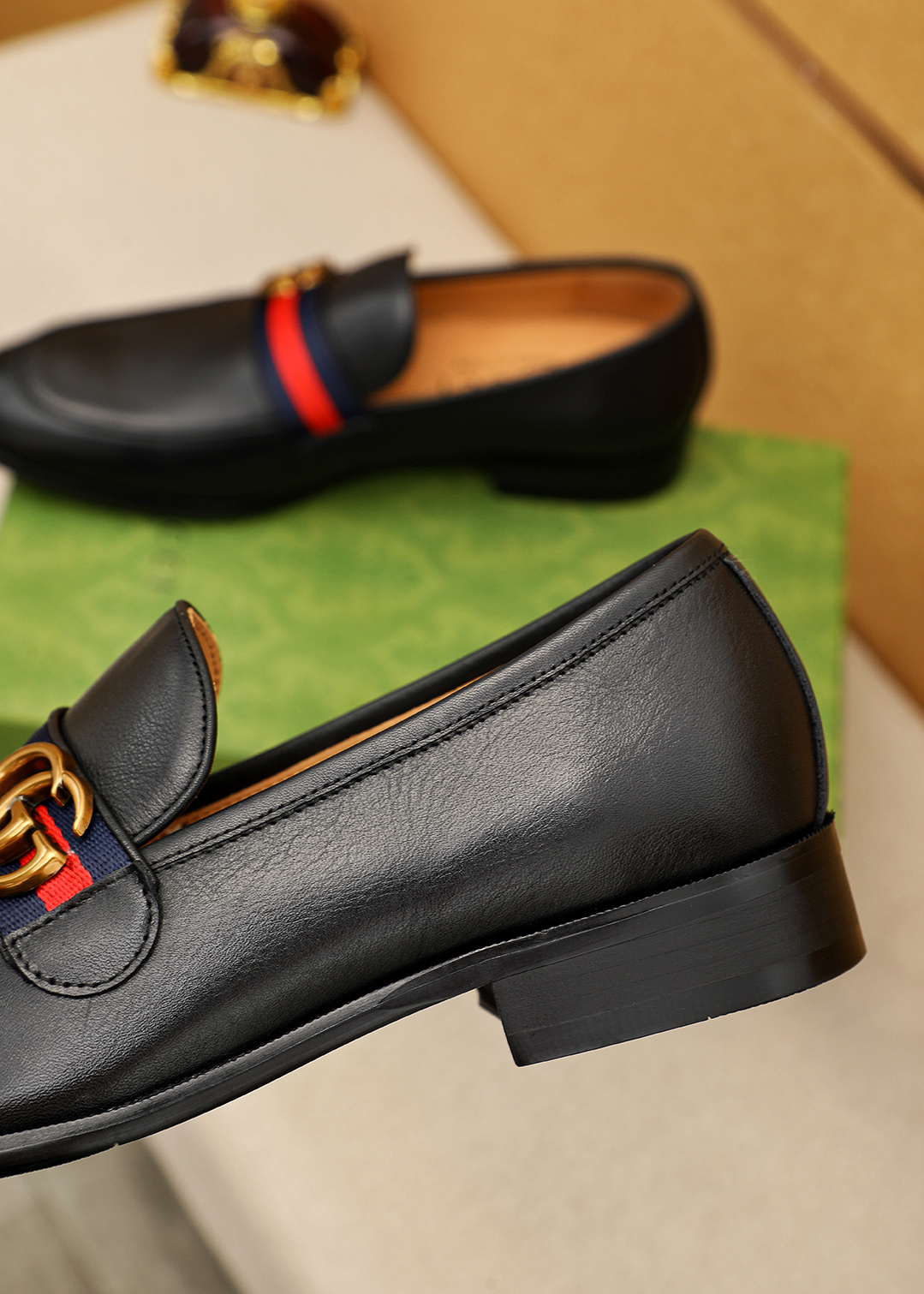 グッチ「Gucci」グッチ ビジネスレザーシューズ / ドレスシューズ
