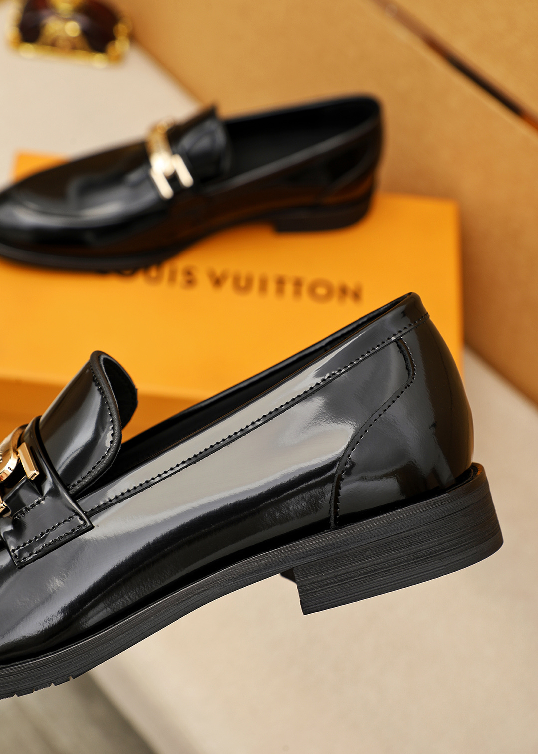 ルイ・ヴィトン「Louis Vuitton」ルイ・ヴィトン ビジネスレザーシューズ / ドレスシューズ