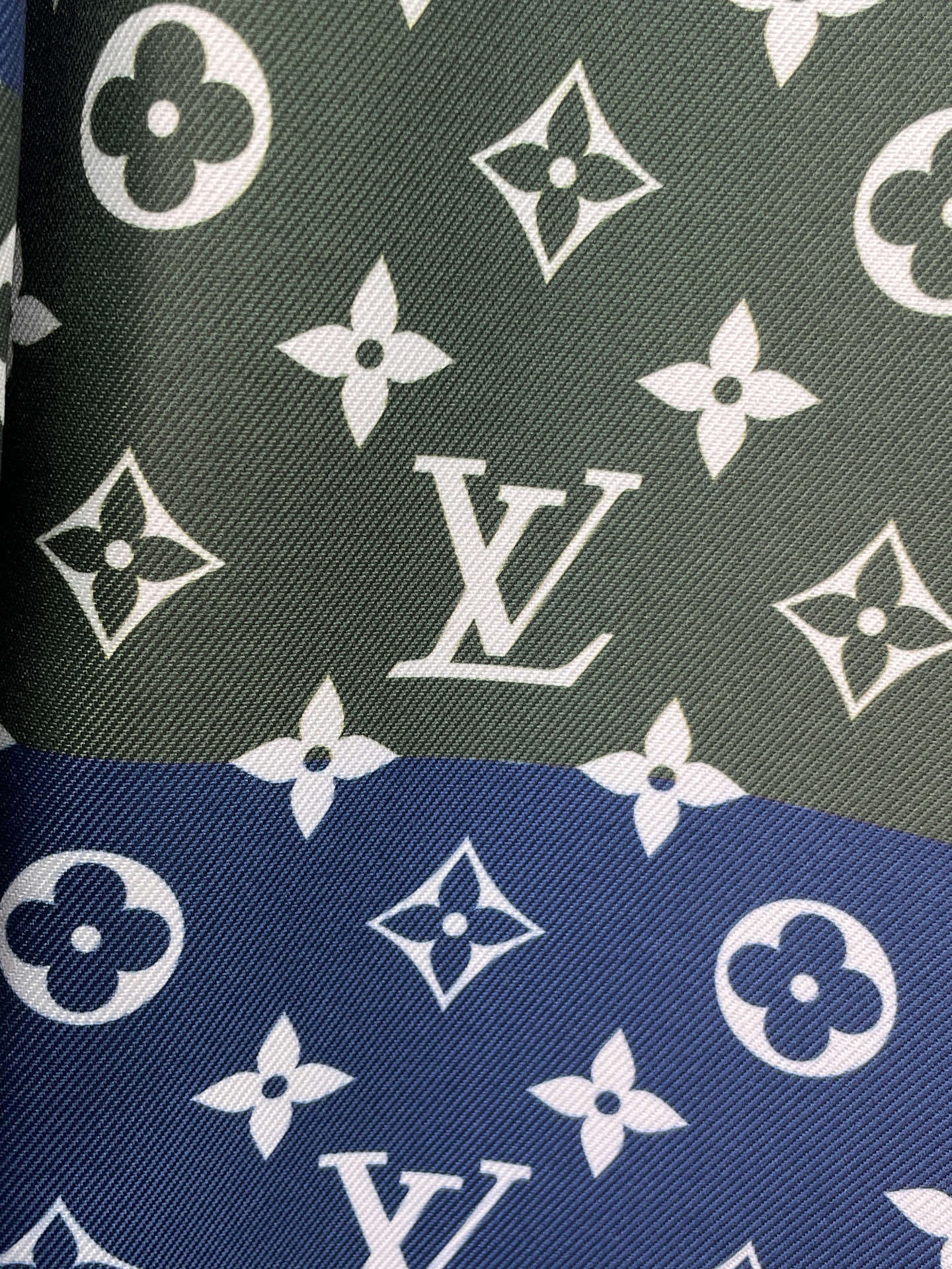ルイ・ヴィトン「Louis Vuitton」ルイ・ヴィトン 2026年秋冬 メンズ ジャケット / アウター