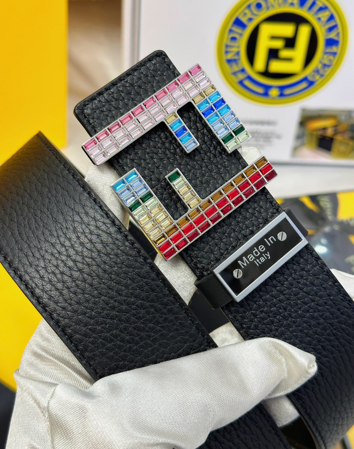 フェンディ「Fendi」FF ベルト - リバーシブル フックベルト