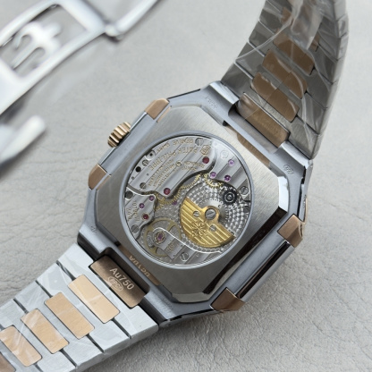 Patek Philippe パテック・フィリップ キュビトゥス スタイル グランドデイト・ムーンフェイズ / カスタムウォッチ