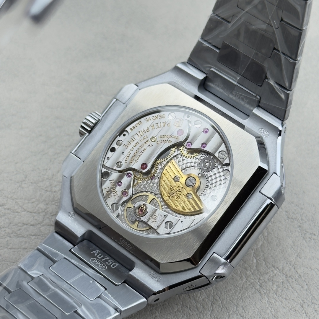 Patek Philippe パテック・フィリップ キュビトゥス スタイル グランドデイト・ムーンフェイズ / カスタムウォッチ