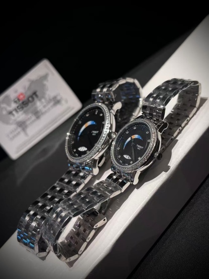 Tissot ティソ デジール ムーンフェイズ ローマ数字 / レディース＆メンズ クォーツ腕時計