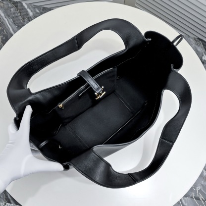 サンローラン「Saint Laurent」 BEA トートバッグ