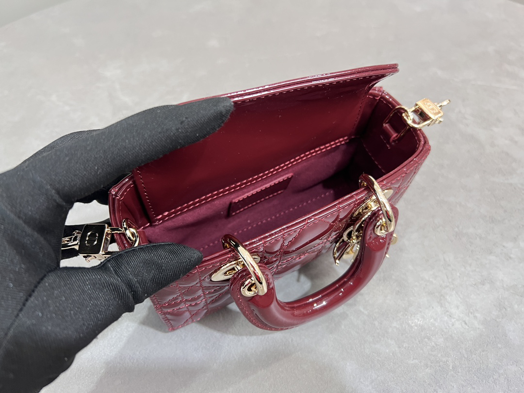 ディオール「Dior」 Lady D-Joy シリーズ レディースハンドバッグ