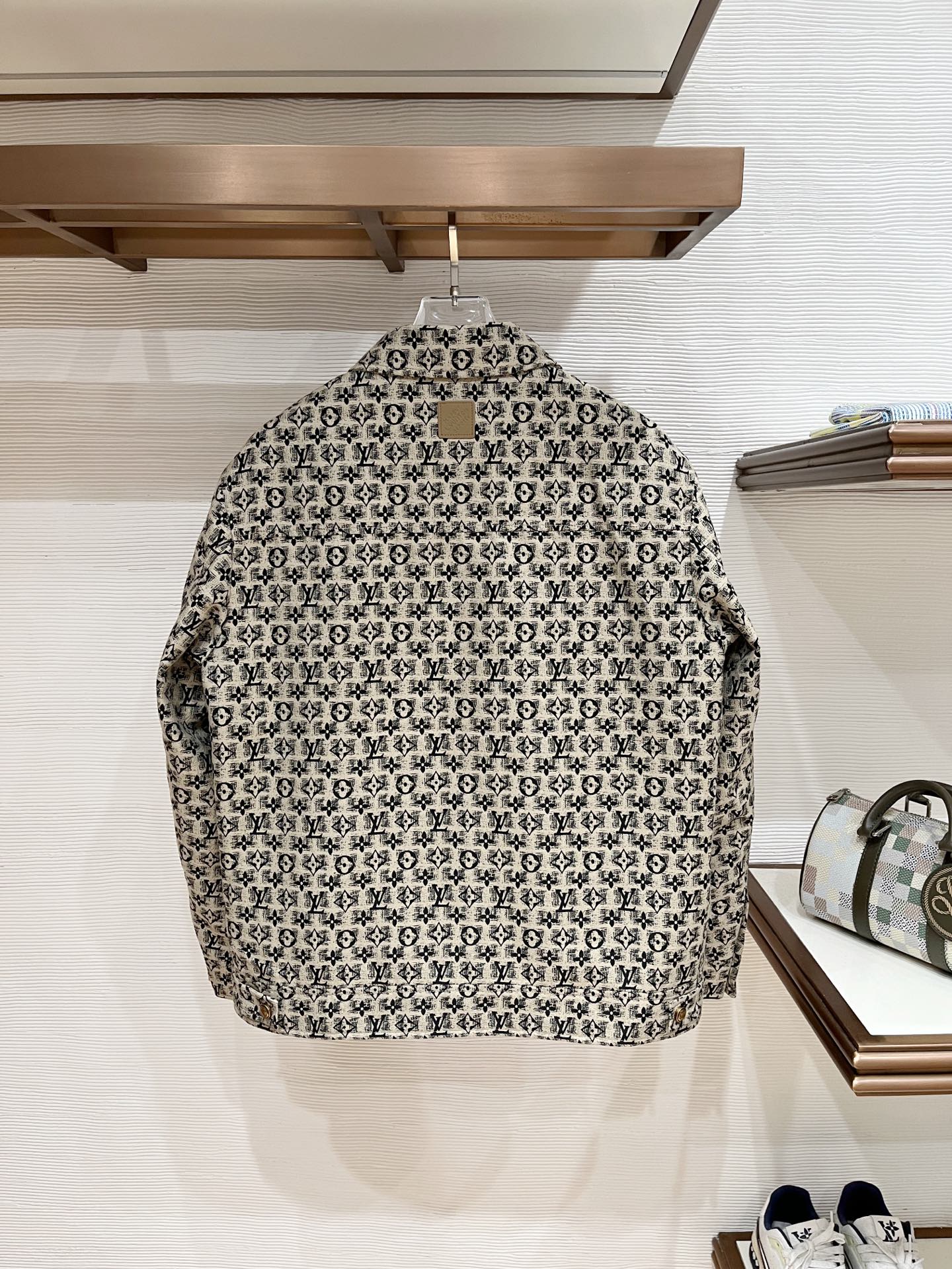 ルイ・ヴィトン「Louis Vuitton」モノグラム柄 ジャカード フリップカラー ジャケット / ワークジャケット