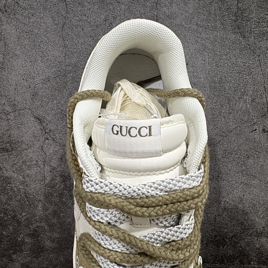 「コラボモデル」Gucci x Nike  SB Dunk Low デコンストラクション ドローストリングスニーカー