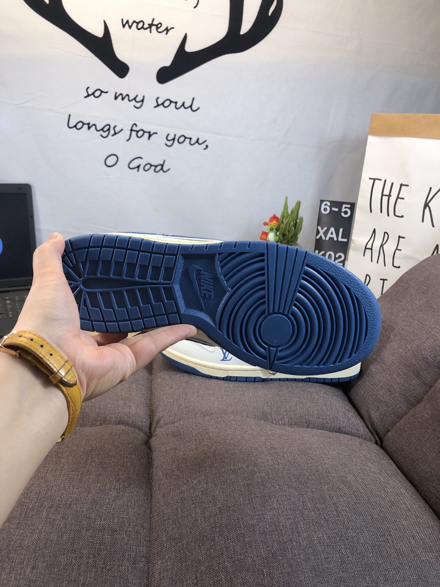 ナイキ「Nike」LV x NIKEコラボレーション SBダンク ロー カジュアルスニーカー