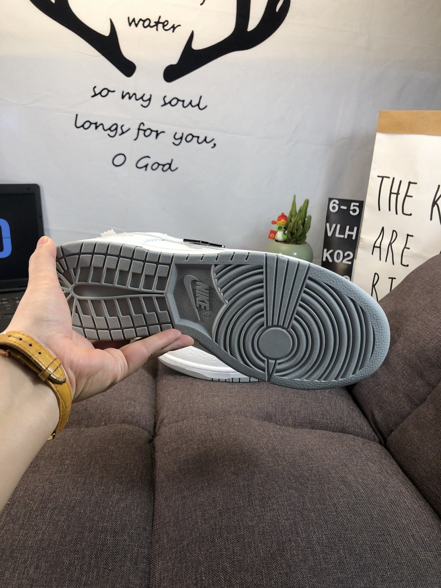 ナイキ「Nike」LV x NIKEコラボレーション SBダンク ロー カジュアルスニーカー