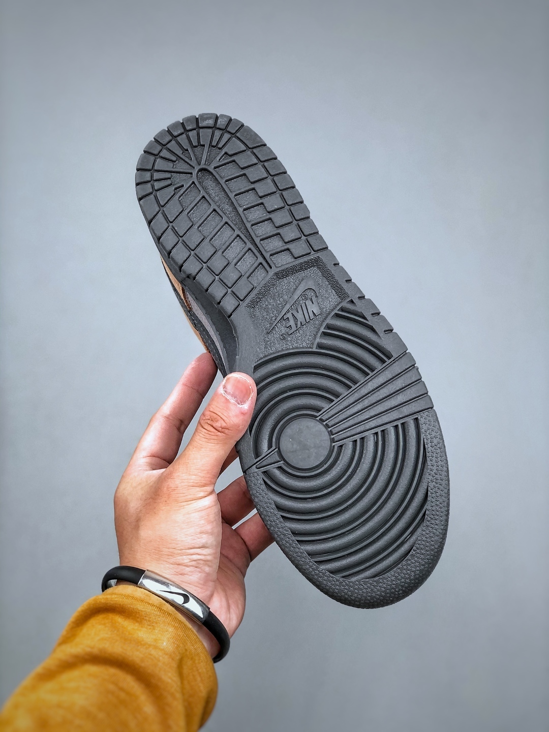 「コラボモデル」The North Face x Nike  SB Dunk Low 'Grey Brown Black' スモールスウッシュ スニーカー