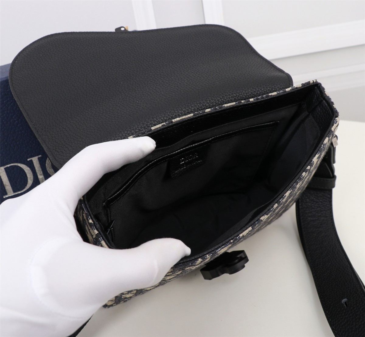 ディオール「Dior」「Oblique」ブラックジャカード＆グレインドレザー カードケース