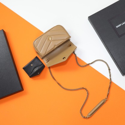 サンローラン「Saint Laurent」 Loulou Mini ショルダーバッグ（2025年早春コレクション）