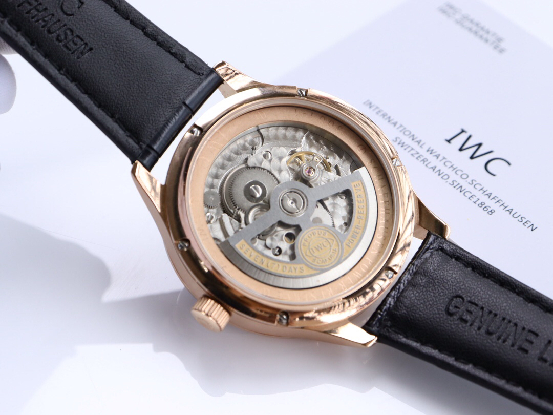 アイダブリューシー［IWC］ポルトガル シリーズ 7日間パワーリザーブ オートマティックウォッチ42MM