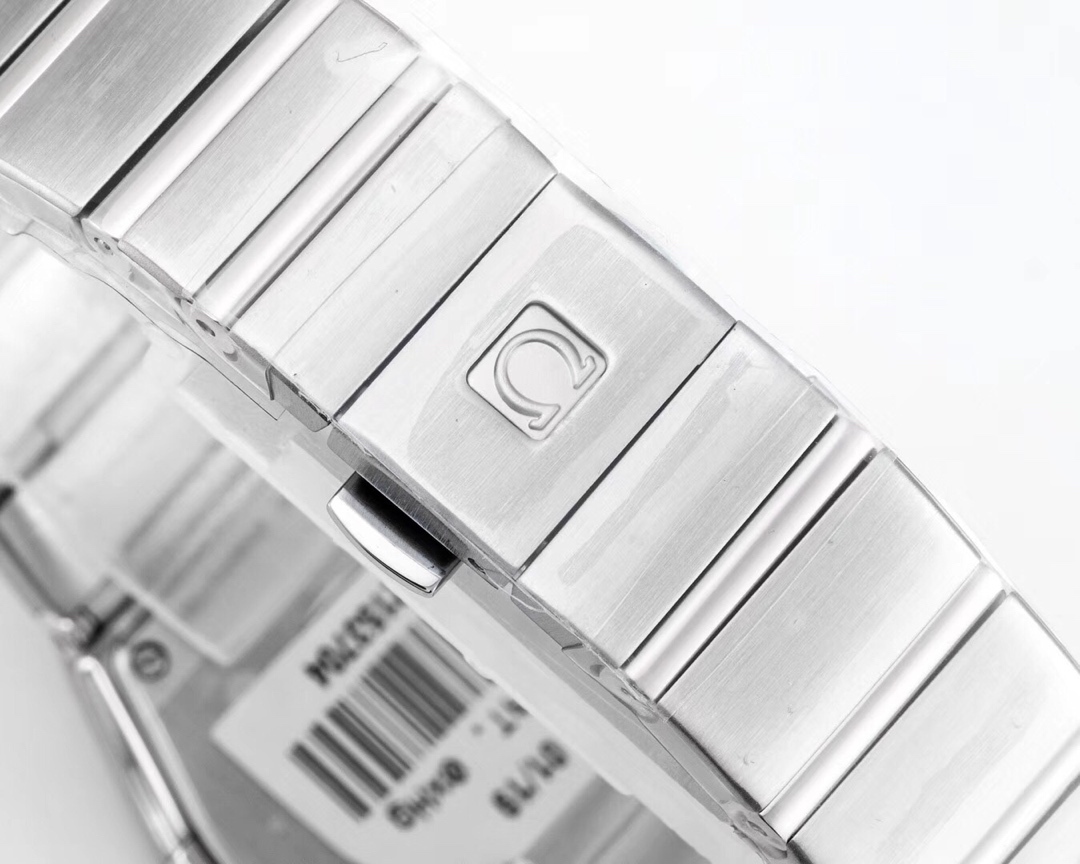 オメガ「Omega」コンステレーション シリーズ 27MMメカニカル レディース ウォッチ