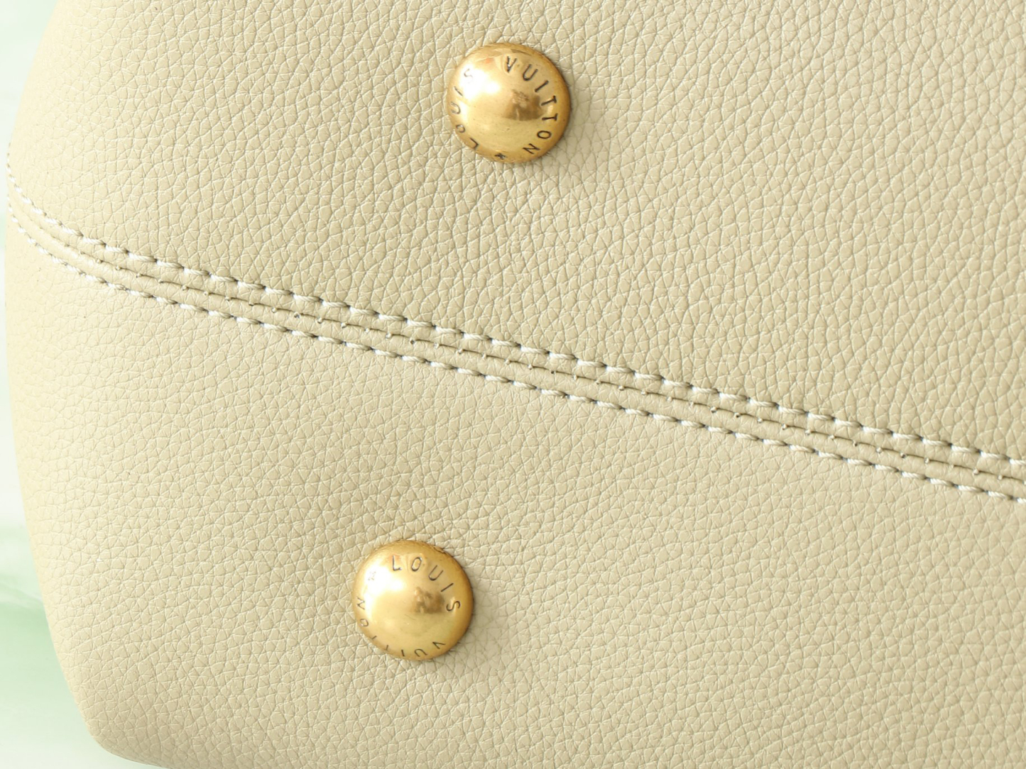 ルイ・ヴィトン「Louis Vuitton」Low Key Cabas ハンドバッグ