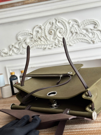 エルメス「Hermès」 Herbag 31 ショルダーバッグ