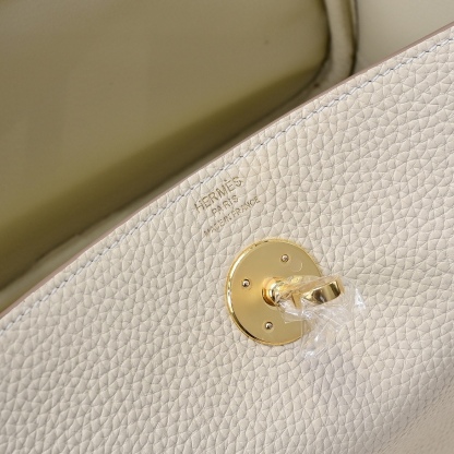 エルメス「Hermès」Lindy 26 エヴェールレザーバッグ