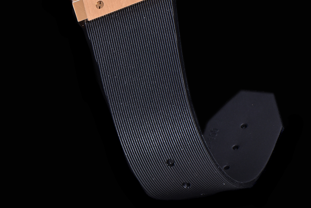 ウブロ「Hublot」クラシック フュージョン タカシ・ムラカミ サンライズ フラワー リミテッド エディション メンズウォッチ45MM