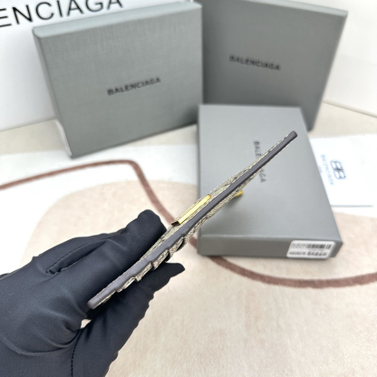 バレンシアガ Balenciaga & Gucci コラボレーション クラシックウォレット 財布