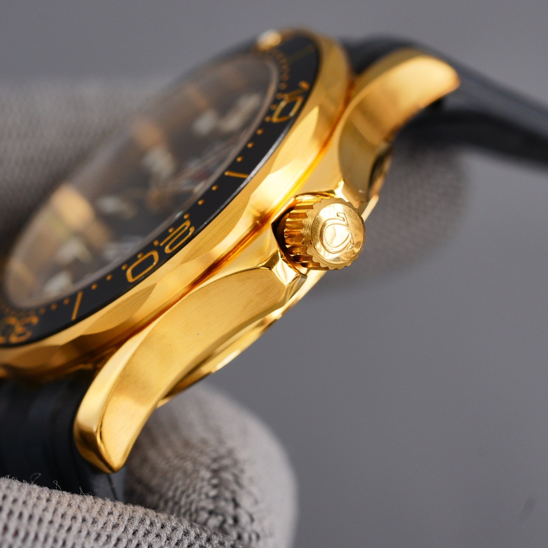 オメガ「Omega」シーマスター ダイバー 42MM メンズウォッチ