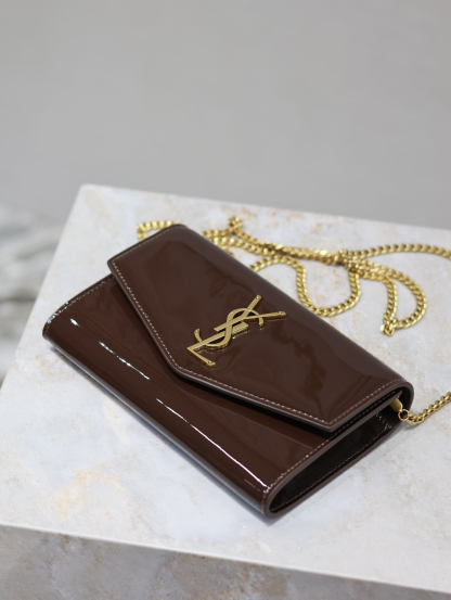 2026サンローラン「SAINT LAURENT UPTOWN チェーンウォレット