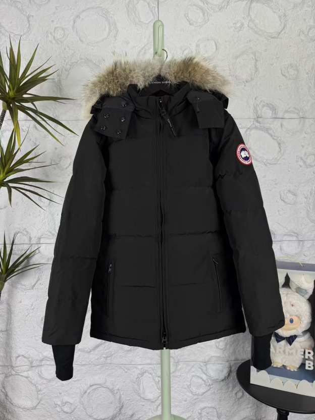 カナダグース「Canada Goose」秋冬フード付きダウンコート