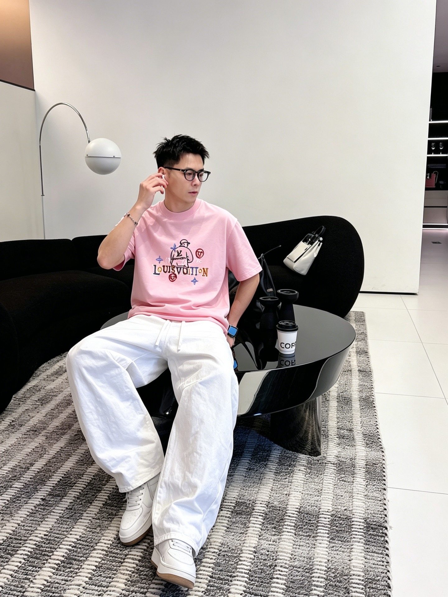 ルイ・ヴィトン「Louis Vuitton」ロゴプリントTシャツ / ショートスリーブ クルーネック