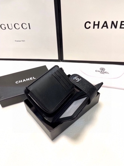 シャネル「Chanel」財布 多機能な小さな財布！