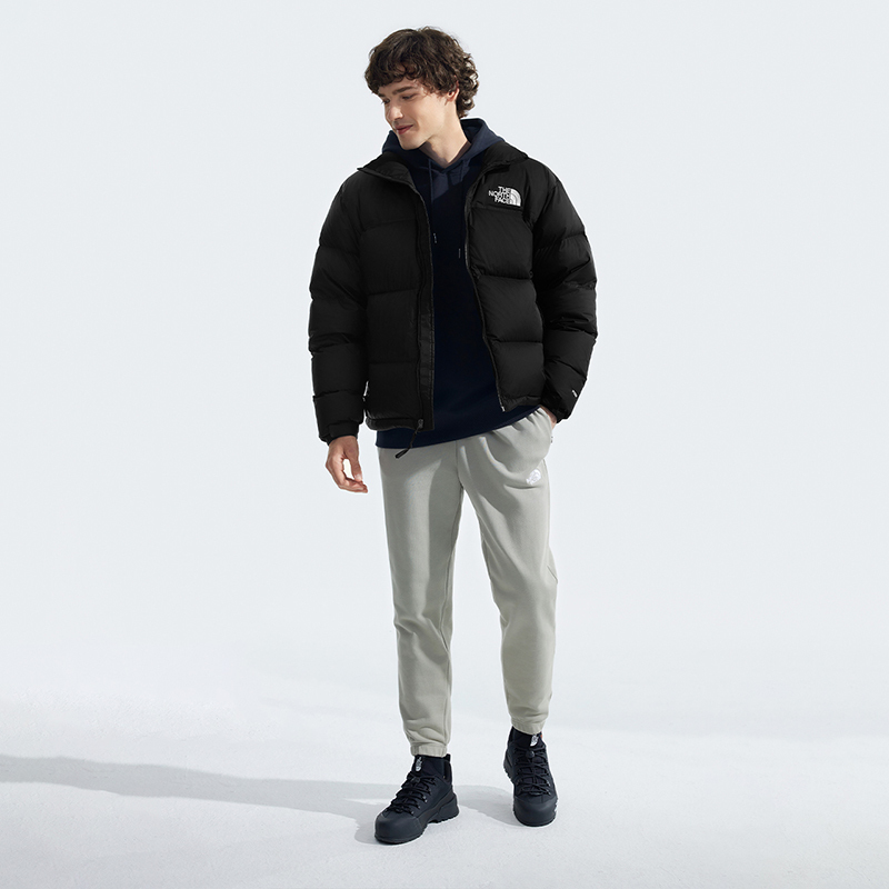 The North Face 96 モデルのヌプツェ（NUPTSE）ダウンジャケットは、クールなブランドのクラシックなアイコンで、新モデルのガチョウのダウン入りです。
